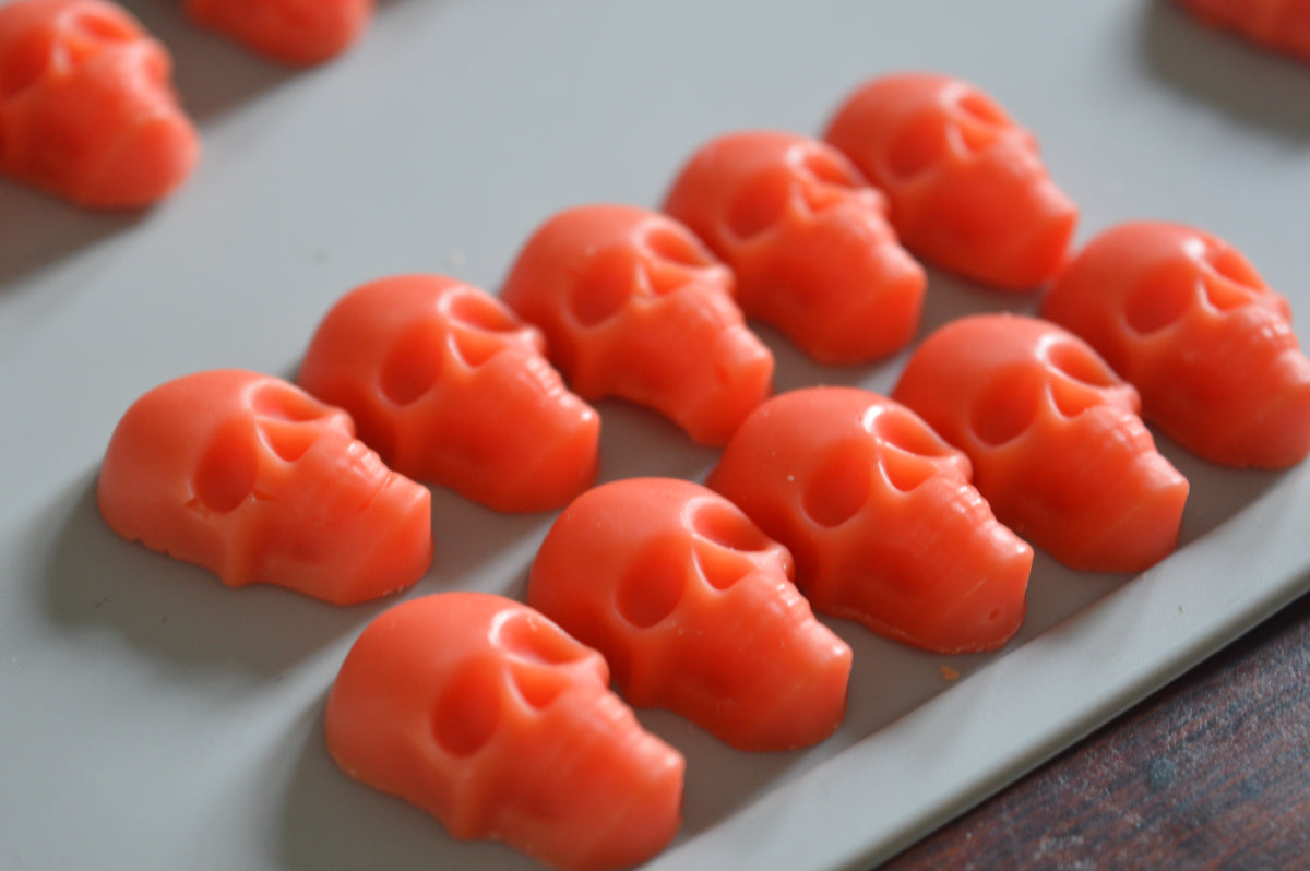 ‘Harvest of the Autumn Court’ Skull Wax Melts
