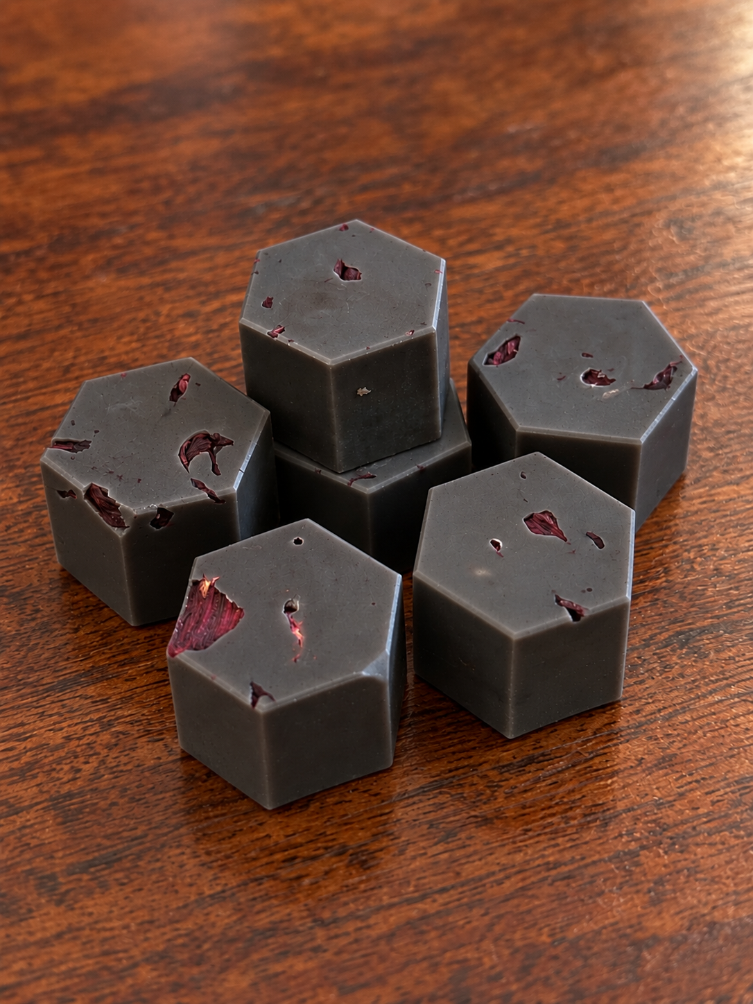 ‘The Queen’s Offering’ Wax Melts